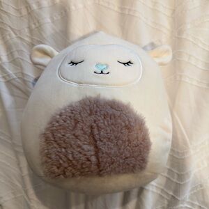 ❤️Squishmallows - Sophie the Lamb Sherpa Belly Plush